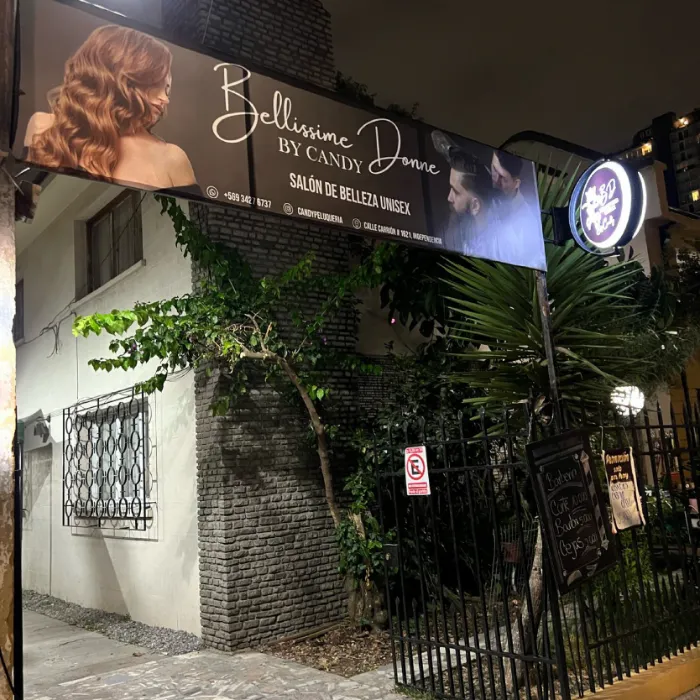 Letrero rompetráfico Bellissime Donne instalado por Paradiso Gráfico
